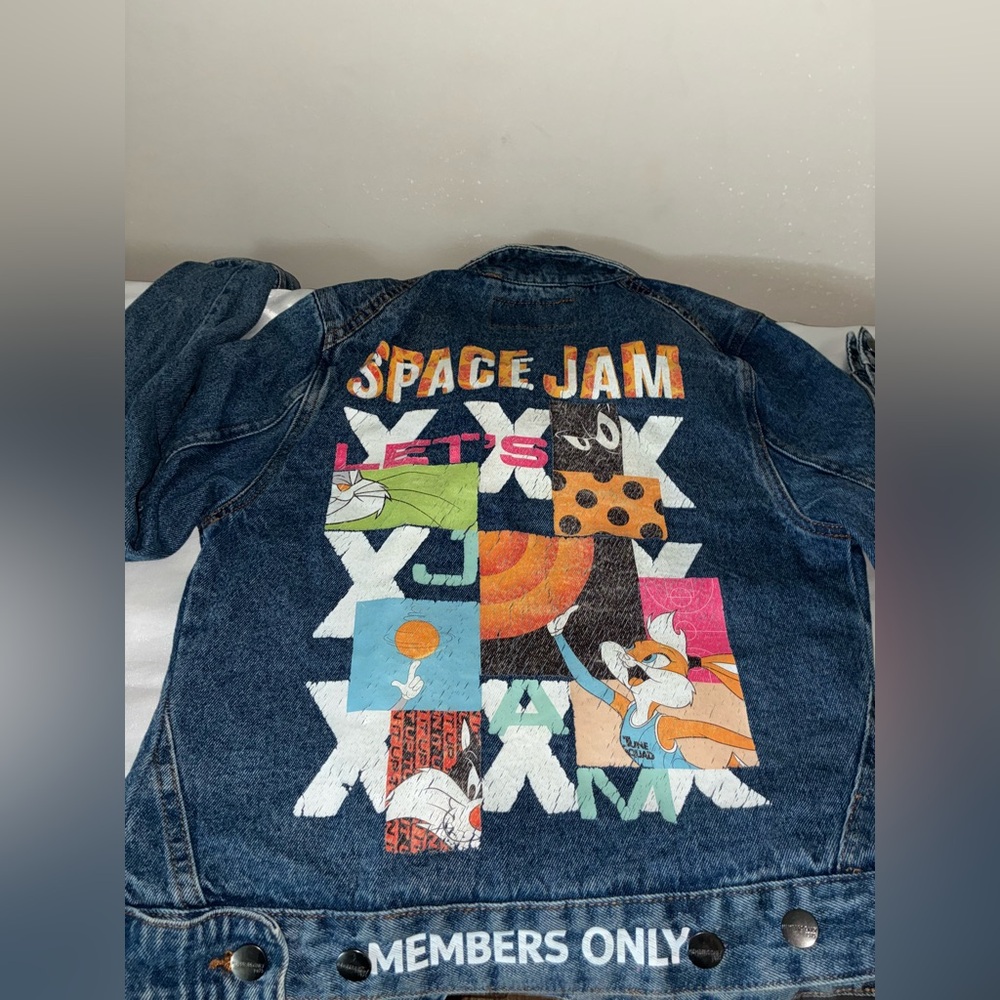 Vintage looney tunes Denis tweety bird jacket